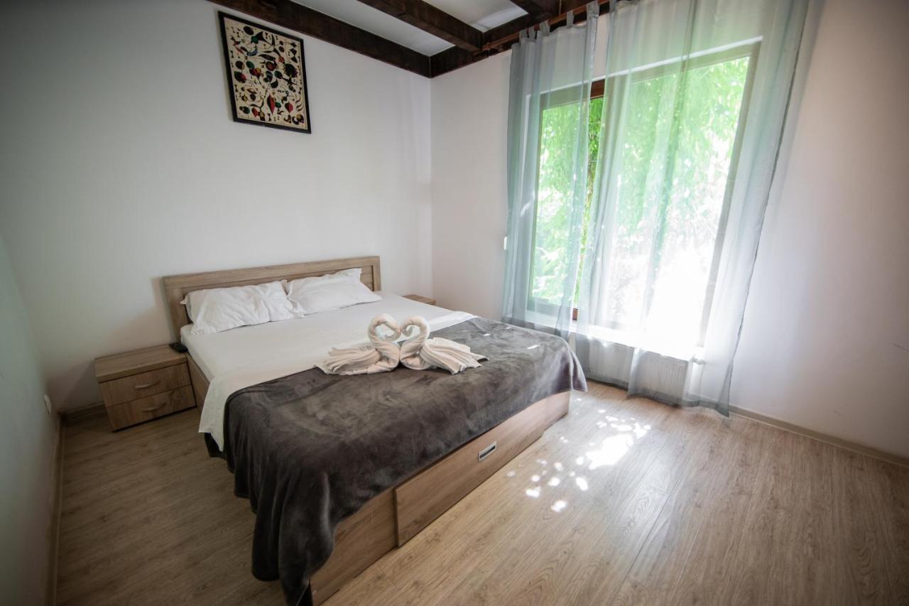 Casa Arcadia 1 Piscina,Jacuzzi, Sauna Μπουζάου Εξωτερικό φωτογραφία