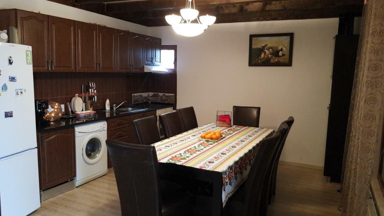Casa Arcadia 1 Piscina,Jacuzzi, Sauna Μπουζάου Εξωτερικό φωτογραφία